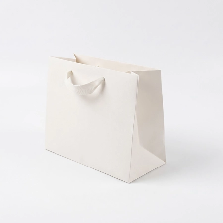 Файл: paket-22х10х18-horizontal-white